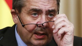 Германия се надява да подобри връзките с Турция след освобождаването на затворник