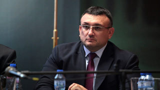 Младежи са взривили <span class="highlight">банкомат</span> в София, вдъхновени от телевизионни репортажи