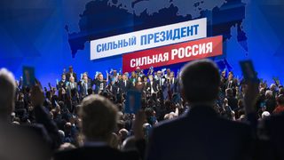 Кремъл смята да повиши активността на президентските избори със селфита и семейни игри