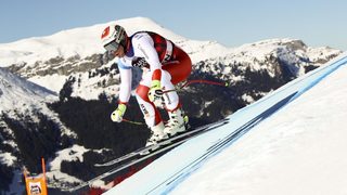 Беат Фойц спечели спускането във Венген