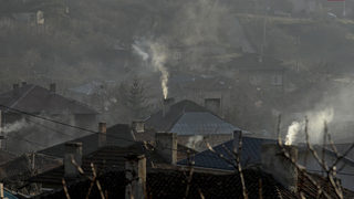 Граждани поискаха спешни мерки за въздуха, общината каза, че работи по въпроса