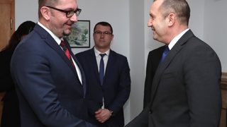 Радев призова политическите лидери в Македония да се обединят около стратегическите цели на страната