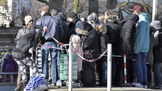 Безплатна храна само за германци?