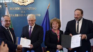 Съсловните организации и здравната каса подписаха Националния рамков договор