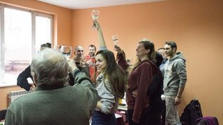 Как Инджето на стана цар