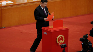 Китайските власти спряха излъчването на новия филм за Мечо Пух