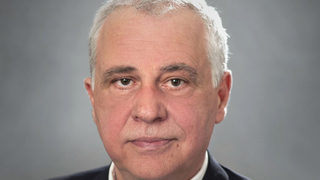 <span class="highlight">Атанас</span> <span class="highlight">Кръстин</span> вече официално е посланик на България в Русия