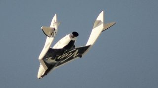 "<span class="highlight">Върджин</span>" проведе успешен тест на кораба си за космически туризъм (видео)