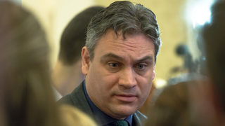 Как съдийската колегия не успя да реши дали да защити съда