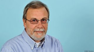 Българските безобразия и началникът, който знае по-малко от подчинените си