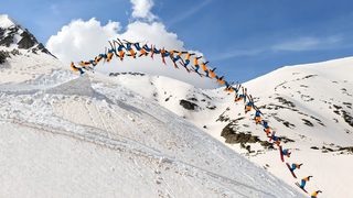 Фотогалерия: Юбилейното <span class="highlight">фрирайд</span> състезание "Дончо кани" в Пирин
