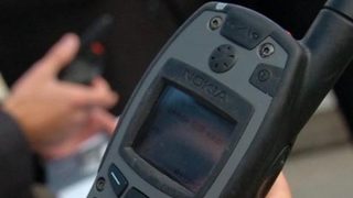Италианци преговарят за покупката на "Про уейв" 