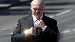 Лукашенко е готов да отстъпи някои свои правомощия, но не в близко бъдеще