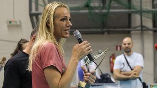 Антонина Зетова получи "Златна мрежа" от любителската волейболна лига