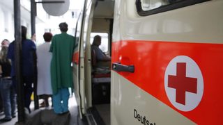 Кабинетът даде отсрочка на болниците в Ловеч и Враца за дълг 2 млн. лева