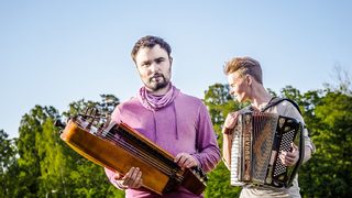 Symbio: Авангард-фолк