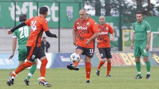 Видео: Бойко Борисов и изкуството на "неспасяемия" фаул във футбола