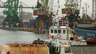 Морският бранш: Пристанище Варна е опасно 