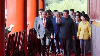 Путин отива в Китай в търсене <span class="highlight">на</span> по-дълбоки отношения