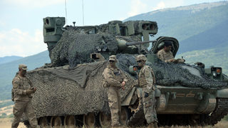<span class="highlight">Учение</span> на 8 армии ще отблъсква държава агресор на полигона "Ново село"
