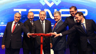 Украйна може да получава газ от <span class="highlight">TANAP</span> през България, заяви Порошенко