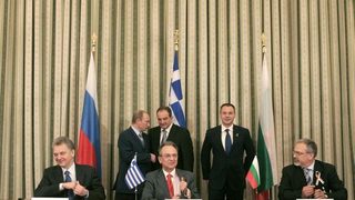 Петролопроводът Бургас - Александруполис - трудностите тепърва идват 