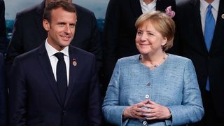 Макрон и Меркел ще търсят единство за мигрантите и реформата в еврозоната