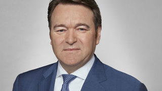 Холандец временно поема "Ауди" след ареста на изпълнителния директор