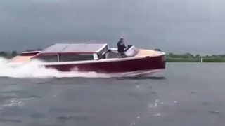 Първи тест по вода за нова моторница
