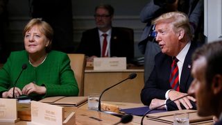 Страхът от мигрантите подхранва кризата на западните демокрации