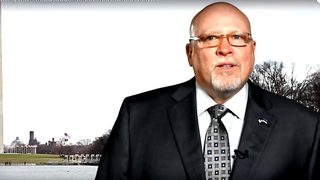 Разочарован от Тръмп, посланикът на САЩ в Естония подаде оставка