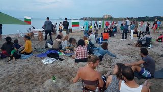 На "Корал" в навечерието на Джулай морнинг