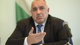 Борисов прати Порожанов да потушава протеста срещу унищожаването на овце и кози заради чума