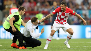 <span class="highlight">Pussy</span> <span class="highlight">Riot</span> пое отговорност за нахлуването на терена на финала в Москва