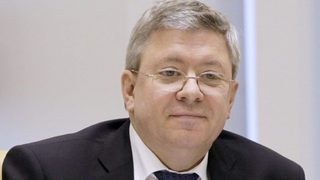Как Русия инфилтрира оръжейни организации в САЩ, за да помогне на Тръмп