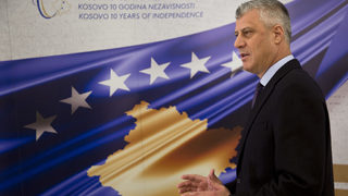 Косовският президент отхвърли "подялба" със Сърбия и намекна за размяна на територии