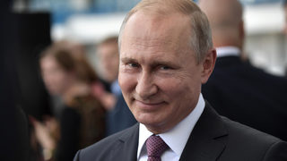 Руски <span class="highlight">виртуален</span> <span class="highlight">асистент</span> внезапно спря да прави критични коментари за Путин