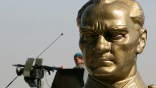 Това ли са новите младотурци? 