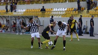 "Локомотив" излъга "Ботев" и взе успеха в дербито на Пловдив
