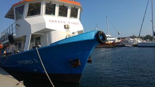 Започна подготовката на място за източване на мазута от потъналия кораб край Созопол