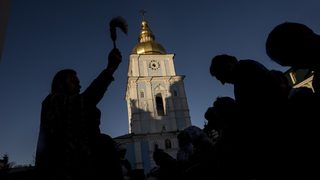Православните в Украйна очакват историческа "среща на църковните Тръмп и Путин"