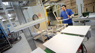 В периода април-юни икономиката расте с 3.4%