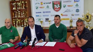 Валери Божинов подписа с "Ботев" (Враца) до Нова година