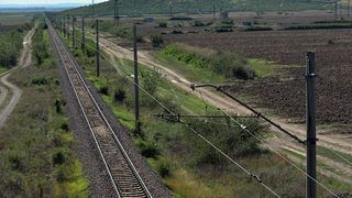 "<span class="highlight">Сименс</span>" и "Шкода" обжалват търга за нови <span class="highlight">мотриси</span> на БДЖ