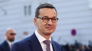 Съд в Полша нареди премиерът да се извини публично за неверни твърдения на предизборен митинг