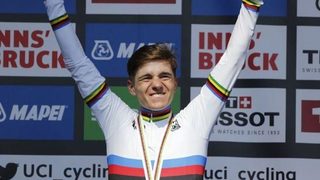 Ремко Евенепул - футболната звезда, който е световен шампион по колоездене