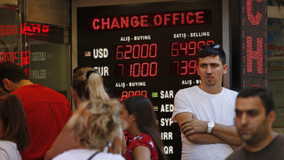 Инфлацията в Турция отново стана двуцифрена, Анкара обеща спад