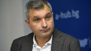 Общински съветник в София е с коронавирус, съветът спира заседанията