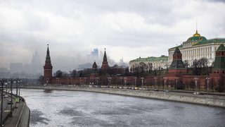 Изтичането <span class="highlight">на</span> <span class="highlight">капитали</span> от Русия е два пъти по-бързо тази година