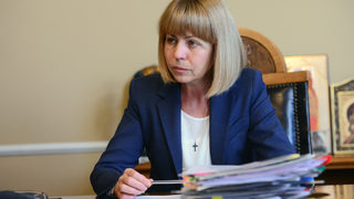 Следващата санкция срещу контролиращата ремонтите фирма е разваляне на договора, каза Фандъкова